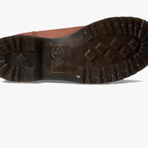 Dr. Martens 2976 faux fur lined Lenore Chelsea boots size 8. Color is Saddle. - Picture 5 of 5